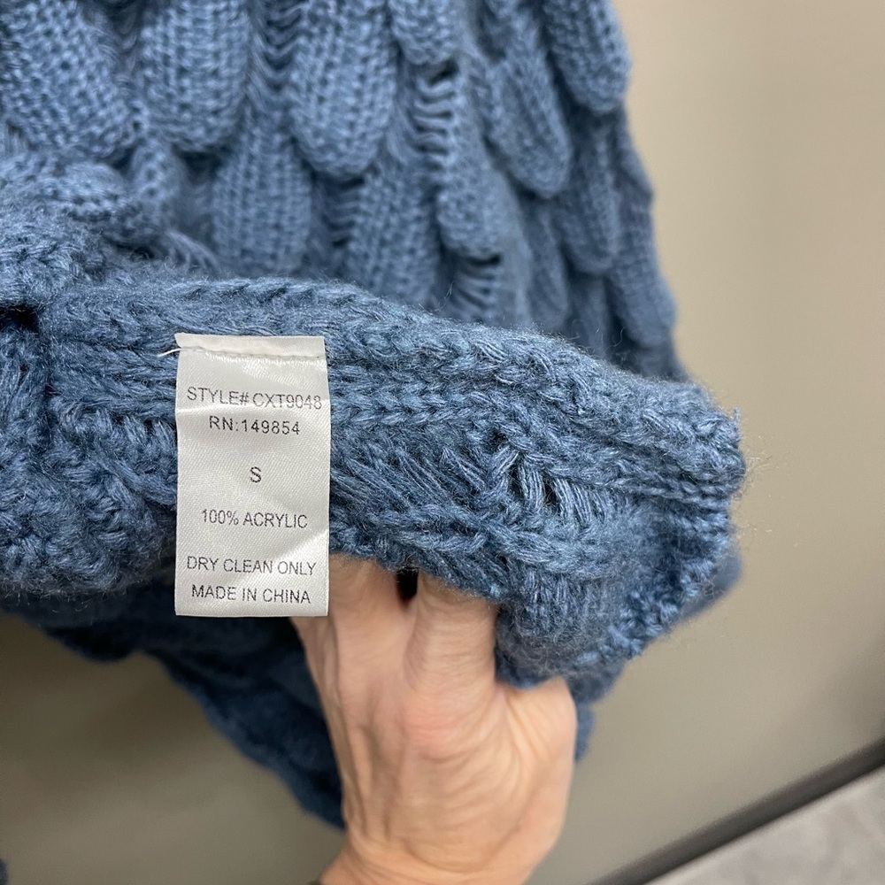 Blue Women's Sweater - Picture 5 of 5